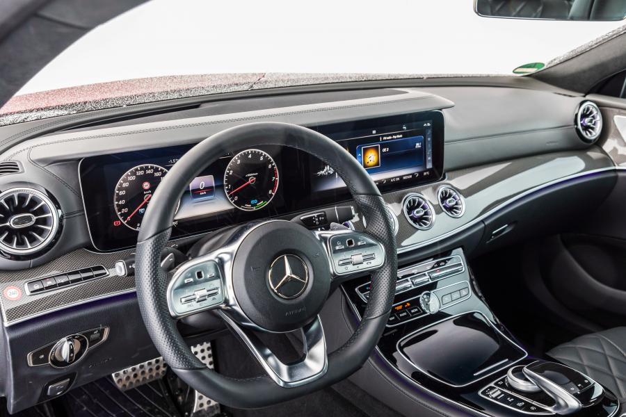 Панель приборов Mercedes-Benz CLS450 4Matic AMG Line (C257) 2018 года  (WW) (фото 30 из 41)
